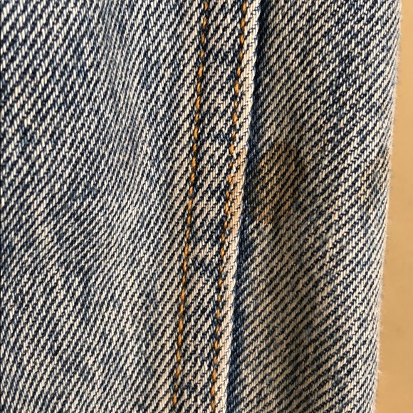 Levi’s Ex-Boyfriend Trucker Jacket - Picture 4 of 4